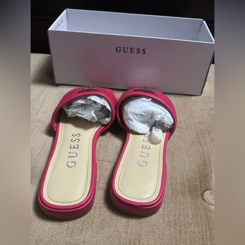 GUESS Women's Vibrant Pink Slide Sandals